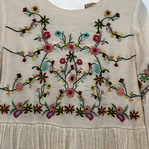 Altars State Embroidered Top - Picture 2 of 7